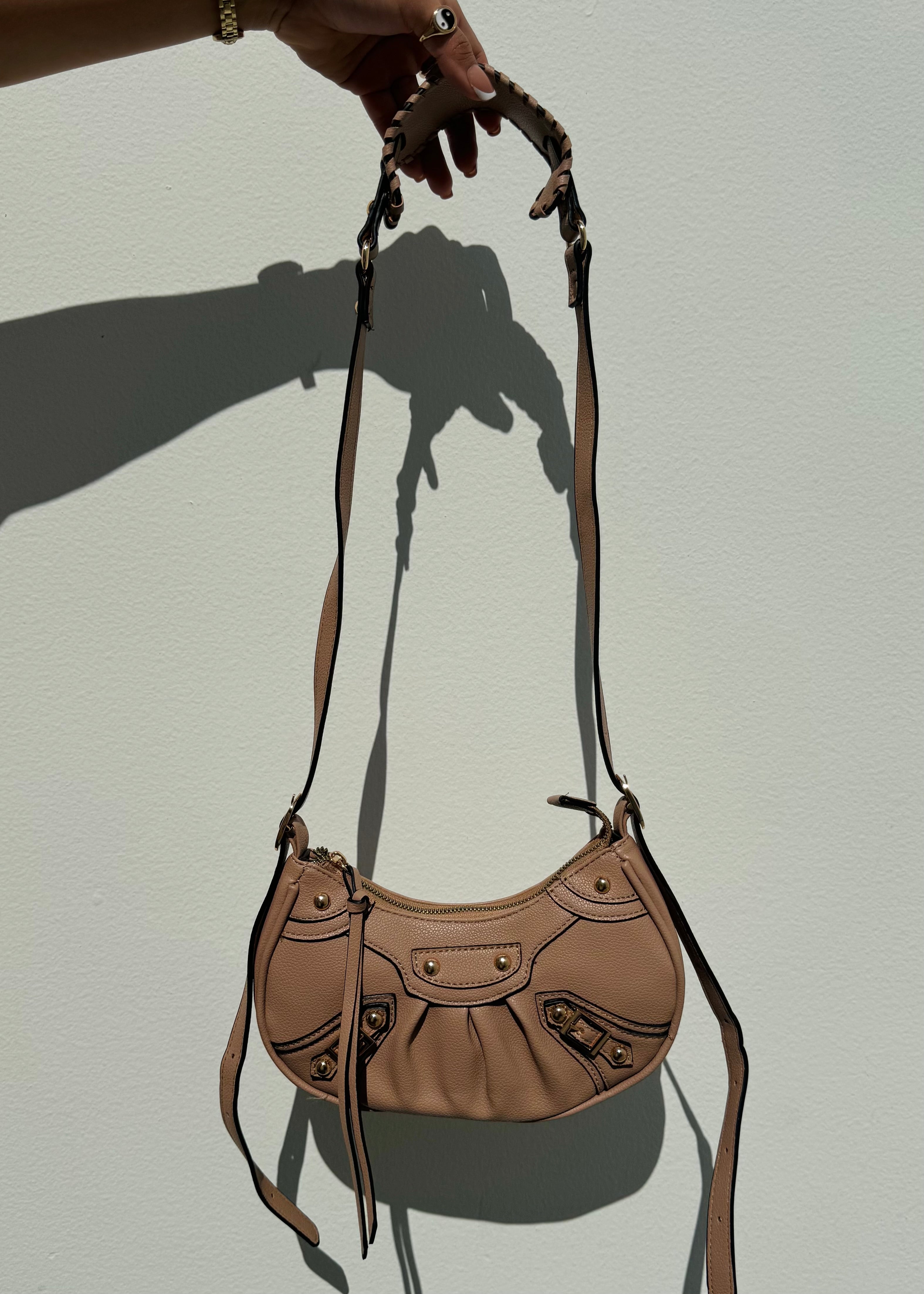 Dessire Crossbody Bag
